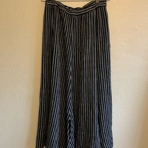 Stiped maxi skirt